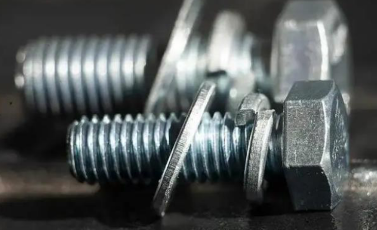 Welche Funktionen haben Federscheiben und Unterlegscheiben?